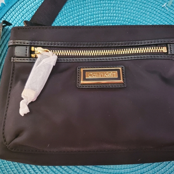 Calvin klein nylon waist bag NWT CK purse - Picture 7 of 8